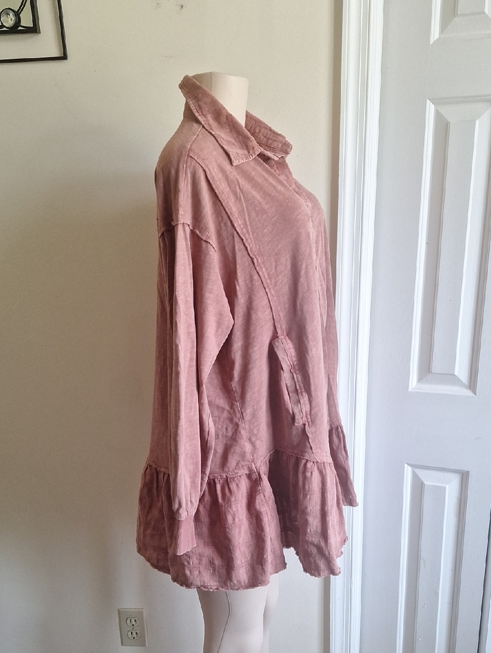 Easel Peplum Antique Rose Hem Style Cotton button-front Shirt Easel Size M - Picture 4 of 13